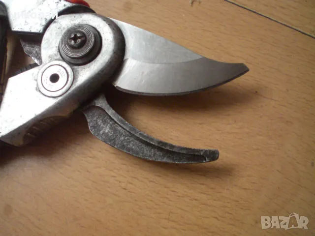 лозарска но-ца GARDENA 8702, снимка 3 - Градинска техника - 49279592