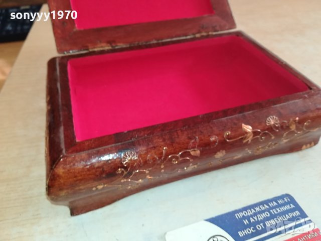 КРАСИВА КУТИЯ ДЪРВО С ИНКРУСТАЦИЯ ЗЛАТО 2612231612, снимка 3 - Антикварни и старинни предмети - 43552644