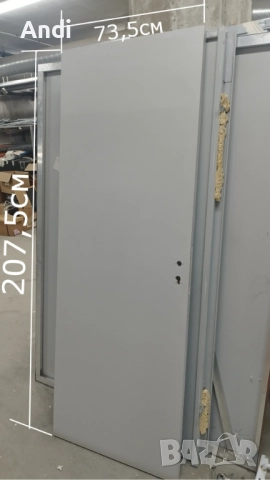 Итериорна врата безфалцова - таблена врата без каса 208/74