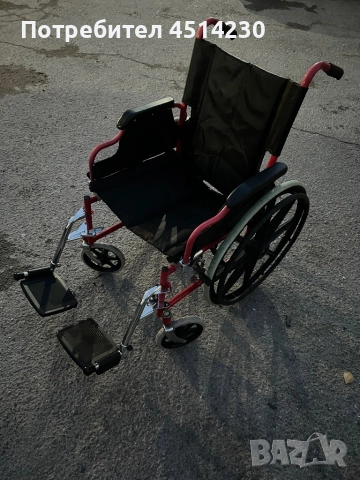 Лека инвалидна количка – удобна, стабилна и готова за използване, снимка 3 - Инвалидни колички - 52496900