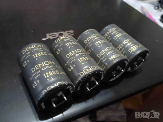 Японски кондензатори Denon / Nippon Chemi-con 12000uF/63V