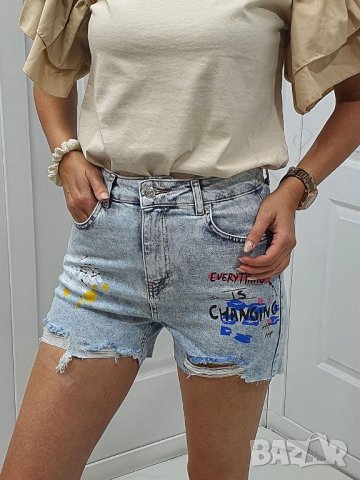 Дънки с накъсан ефект и надписи, снимка 3 - Дънки - 33369257