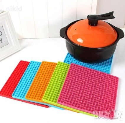 силиконов молд квадратчета квадрати Силиконова подложка и ръкохватка за топло горещо горещи съдове, снимка 2 - Форми - 36896608