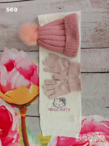 Сет шал Hello Kitty, ръкавици H&M и шапка с помпон 8-11 г., снимка 5 - Шапки, шалове и ръкавици - 51618752