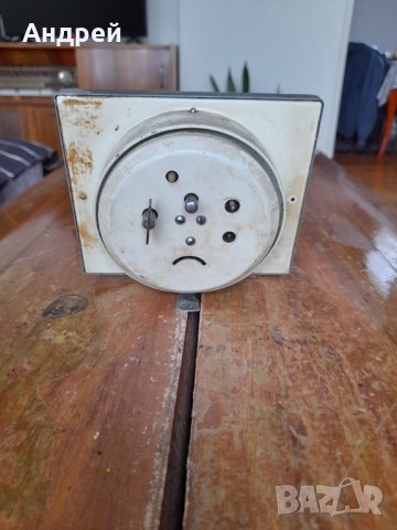 Стар настолен часовник,будилник #2, снимка 4 - Антикварни и старинни предмети - 44068468