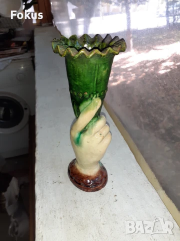 Уникална ваза - човешка ръка - троянска керамика, снимка 3 - Антикварни и старинни предмети - 51195385