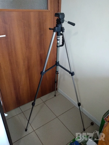 Фотографски статив Giottos VT-805, снимка 2 - Чанти, стативи, аксесоари - 53220127