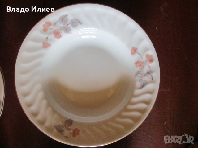 Чинии порцеланови различни видове в добро състояние, снимка 9 - Чинии - 37958926