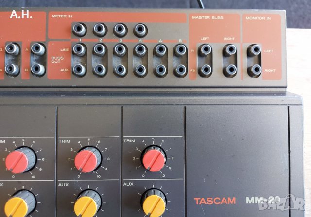 Tascam MM-20 Мixer, снимка 3 - Ресийвъри, усилватели, смесителни пултове - 36739783