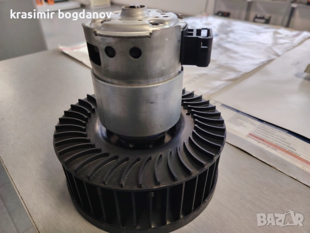 Вентилатор парно за BMW 3 E46 без климатик