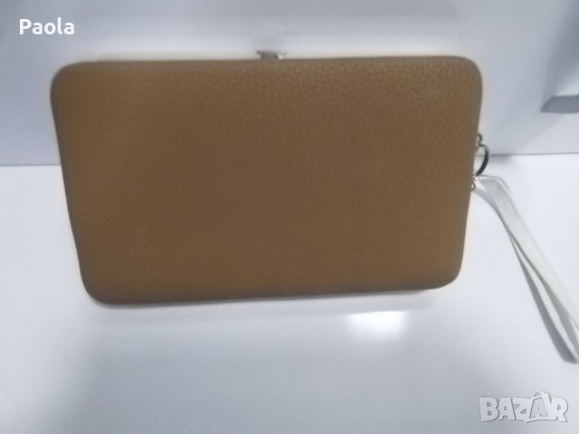 Дамско портмоне-клъч, снимка 4 - Портфейли, портмонета - 38798233