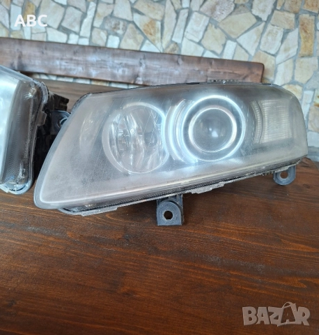 Ксенонови , завиващи фарове за Audi A6 C6 4F , снимка 2 - Части - 51113492