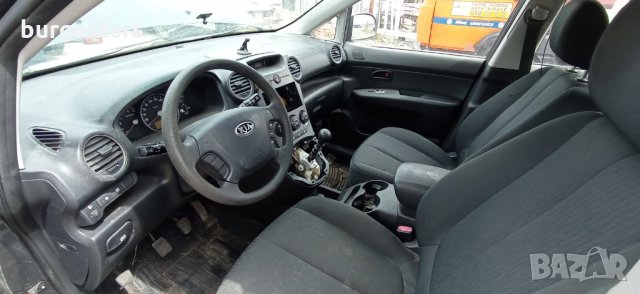 Kia Carens 2.0 CRDI-140к.с. само на части, снимка 12 - Автомобили и джипове - 33341070