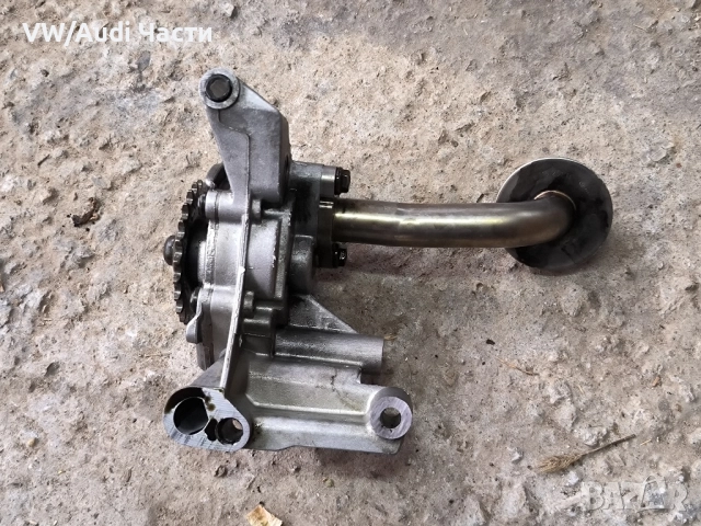 Маслена помпа за Голф 5 Ауди А3 Пасат Туран VW Golf 5 Audi A3 8P Passat Touran Jetta 03G115105, снимка 2 - Части - 52514057