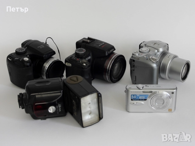 Nikon, Canon, Panasonic, Fujifilm - фотоапарати и светкавица / за част или ремонт