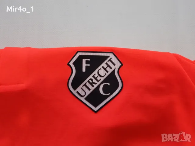 футболна тениска fc utrecht nike блуза екип блуза горнище оригинална спорт детска 158-170 см, снимка 4 - Футбол - 49548592