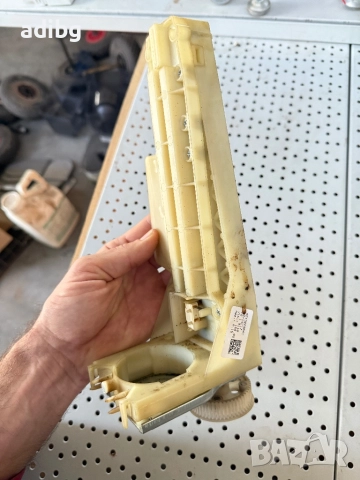 Delonghi - Асансьор Задвижващ блок Delonghi ESAM , снимка 3 - Кафемашини - 52551888