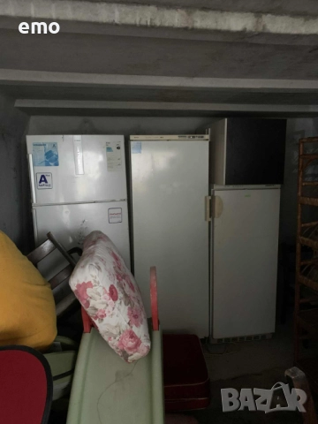 хладилник с фризер и 2 фризера на цена общо 300 лева