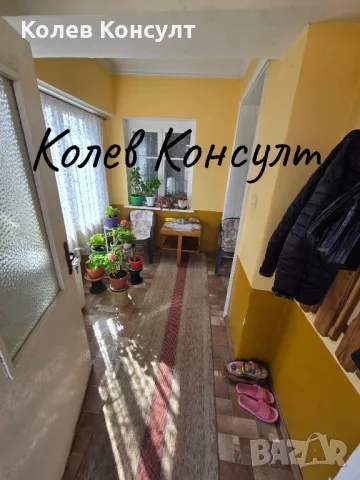 Продавам едноетажна къща в село Крепост , снимка 6 - Къщи - 49511853