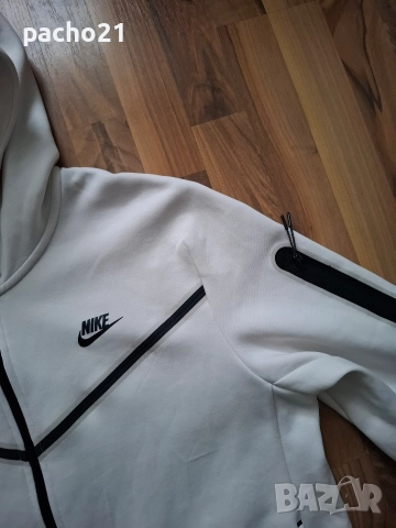 Nike Tech Fleece , снимка 7 - Спортни дрехи, екипи - 52692445