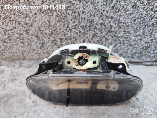 Фарове, стоп, километраж и панел парно Форд Ка/ Ford Ka, снимка 11 - Части - 50058400