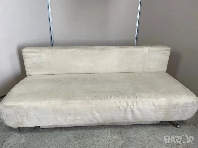 Прав разтегателен диван без дамаска в добро състояние , снимка 3 - Дивани и мека мебел - 51838497