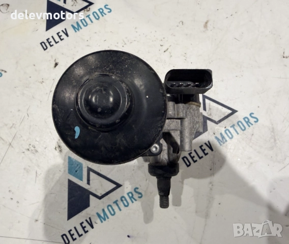 W000028931 моторче за предна дясна чистачка от Ford B-Max 1.0 Eco Boost 100 ph., 5sp., engine SFJB, снимка 4 - Части - 52652082