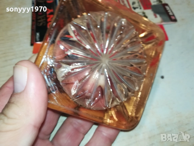 КРАСИВ СТЪКЛЕН ПЕПЕЛНИК 0709251645, снимка 13 - Антикварни и старинни предмети - 51633960