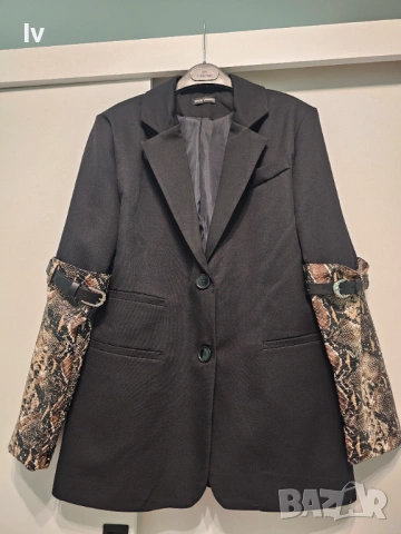 Дамско сако змийски мотиви, снимка 3 - Сака - 53432897