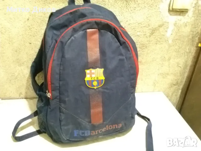 Раница на Барселона отлична 43х33х20см, снимка 2 - Футбол - 49350404