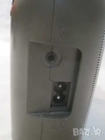 SONY ICF-703L-радиоапарат, снимка 4 - Аудиосистеми - 48089764