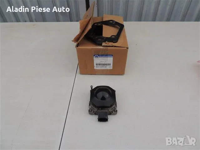 Радар Сензор / Distronic Jeep Grand Cherokee код 68332016AB  , снимка 4 - Аксесоари и консумативи - 50286445