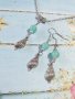 Нежен комплект бижута с медальон раковина и синьо-зелени кракъл мъниста , снимка 3