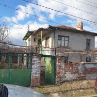 Продавам къща с парцел в гр. Съединение  !, снимка 2 - Къщи - 44034305
