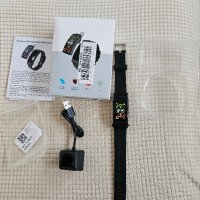 Продавам смарт часовник К13 с Bluetooth и хендсфри, снимка 1 - Смарт гривни - 43635426