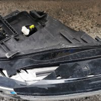 Фар за Audi A5 Xenon / Audi A5 Ксенон - Счупен, снимка 8 - Части - 40712543