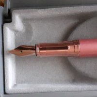 писалка Пеликан Peliкan розов металик в кутия, снимка 8 - Ученически пособия, канцеларски материали - 44041679