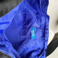 Adidas чанта с допълнителна дълга дръжка, снимка 1 - Чанти - 42972465