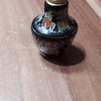 Старинно  шишенце  за парфюм, снимка 1 - Антикварни и старинни предмети - 38871463