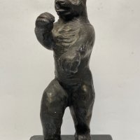 Арт деко фигура на кралска мечка върху стъпаловидна мраморна основа, снимка 2 - Статуетки - 42961679