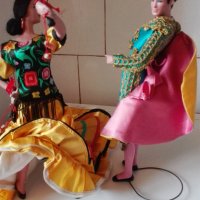 Танцуващи кукли., снимка 1 - Други ценни предмети - 37546051