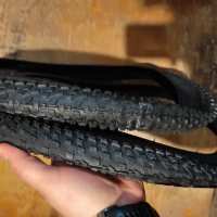 Чифт външни гуми Fincci 20 x 1,95 инча НОВИ, снимка 4 - Части за велосипеди - 44892206