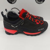 Дамски туристически обувки SALEWA MTN GTX GORE-TEX. Номер 38.5 , снимка 2 - Маратонки - 43397598