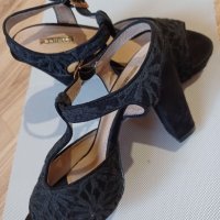 Дамски сандали Bellucci велур , снимка 2 - Дамски обувки на ток - 40196222