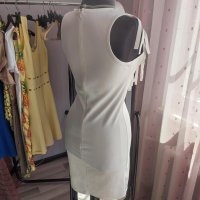 Елегантна бяла рокля с ресни - 25,00лв., снимка 3 - Рокли - 29313775