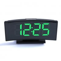 3621Настолен часовник със зелени цифри , снимка 1 - Стенни часовници - 28488104