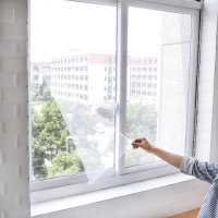 Предпазна мрежа за прозорци в бял цвят / Размери: 130 см * 150 см, снимка 2 - Други стоки за дома - 42974817