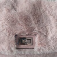 Розова пух чантичка , снимка 7 - Чанти - 39403345