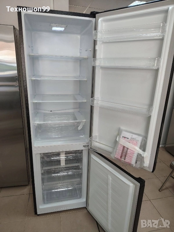 Хладилник Gorenje черен, снимка 1