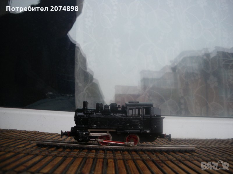 Парен локомотив ПИКО, стандарт НО 1:87, снимка 1